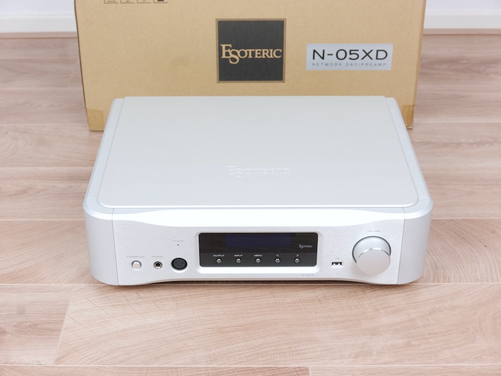 Esoteric N05XD highend audio DAC, Preamplifier and Network Player