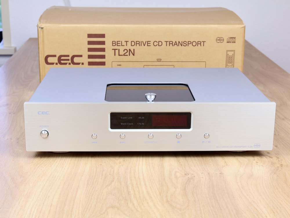 CEC TL2N highend audio CD transport 1