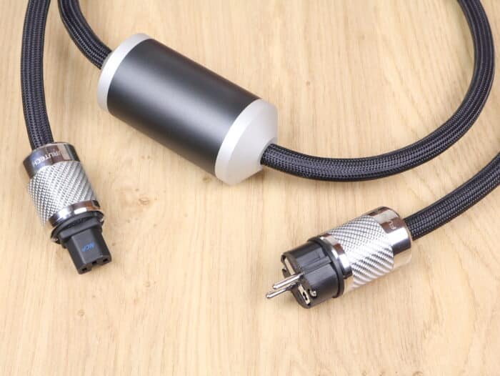 Acoustic Revive Sensual MD-K PC-Triple C highend audio power cable 2,0 metre 2