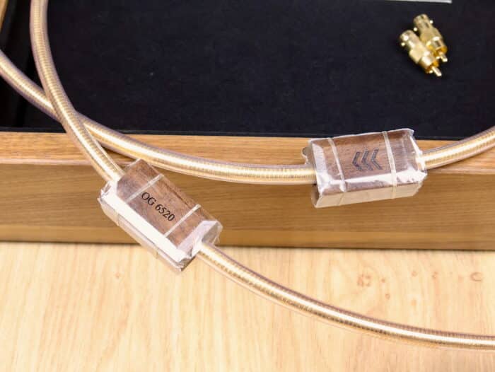 Nordost Odin Gold highend digital audio interconnect BNC (with RCA adapters) 1,25 metre 3