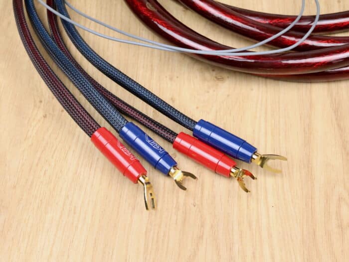 Van den Hul The NOVA highend bi-wired audio speaker cables 3,0 metre 4