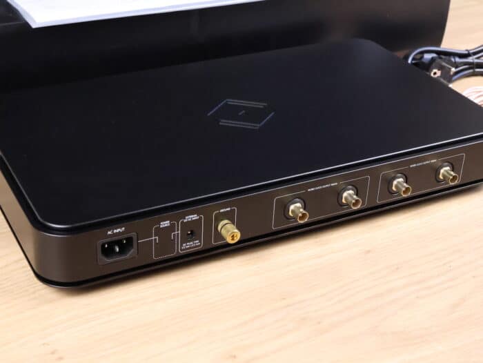 Silent Angel Genesis GX highend Audiophile Word Clock NEW 12