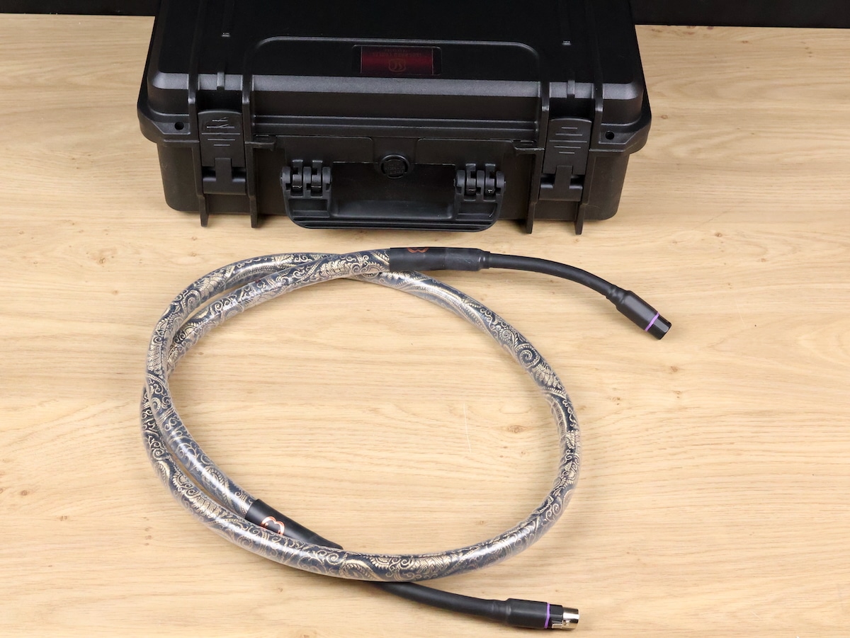 Skogrand Stravinsky Mk2 highend digital audio interconnect AES:EBU XLR 2,0 metre 1