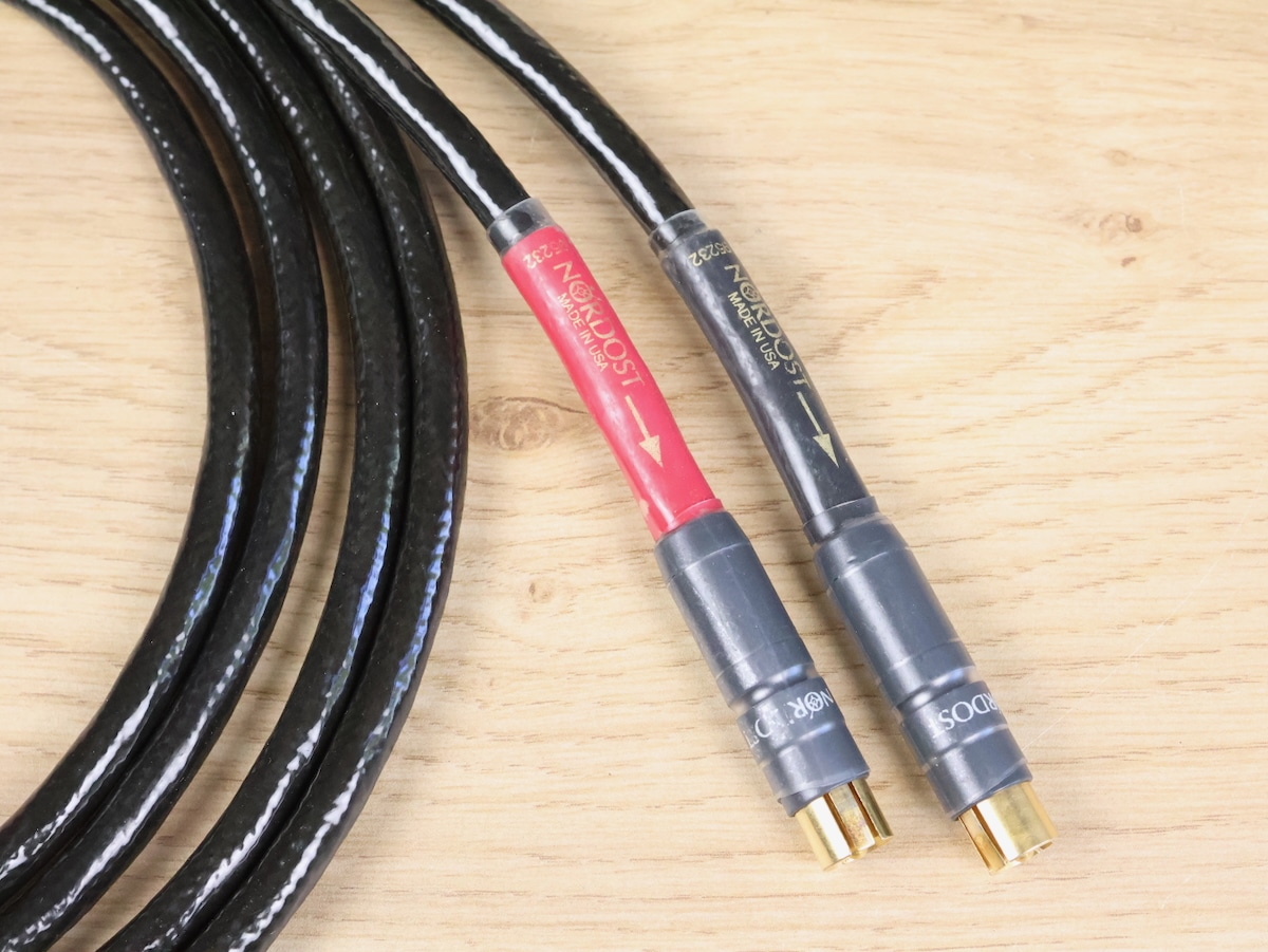 Nordost Norse Tyr 2 highend audio interconnects RCA 1,5 metre 2