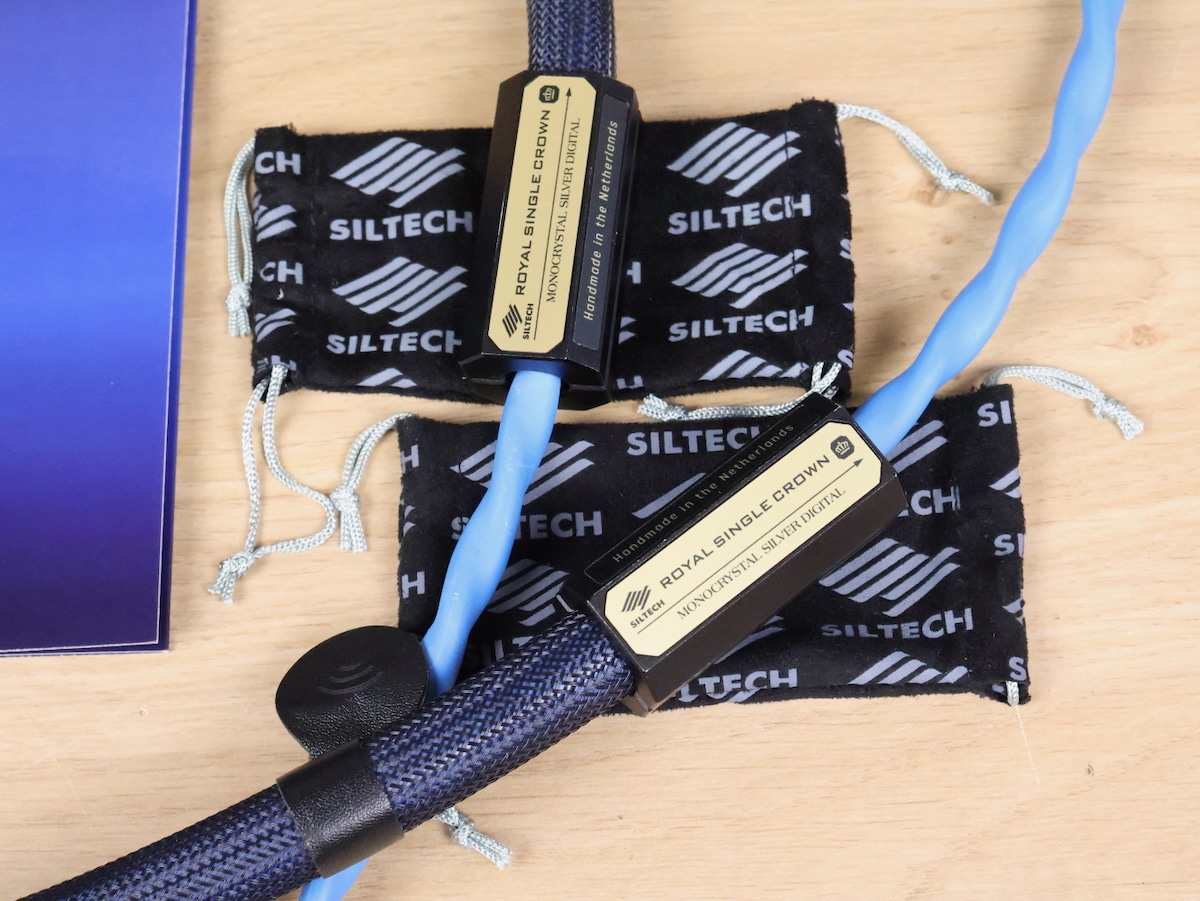 Siltech Royal Single Crown Network S10 highend digital audio ethernet cable 1,5 metre 1-2