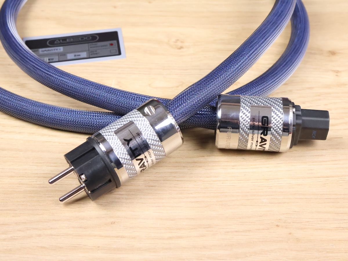 Albedo Gravity I pure silver highend audio power cable 2,0 metre 2