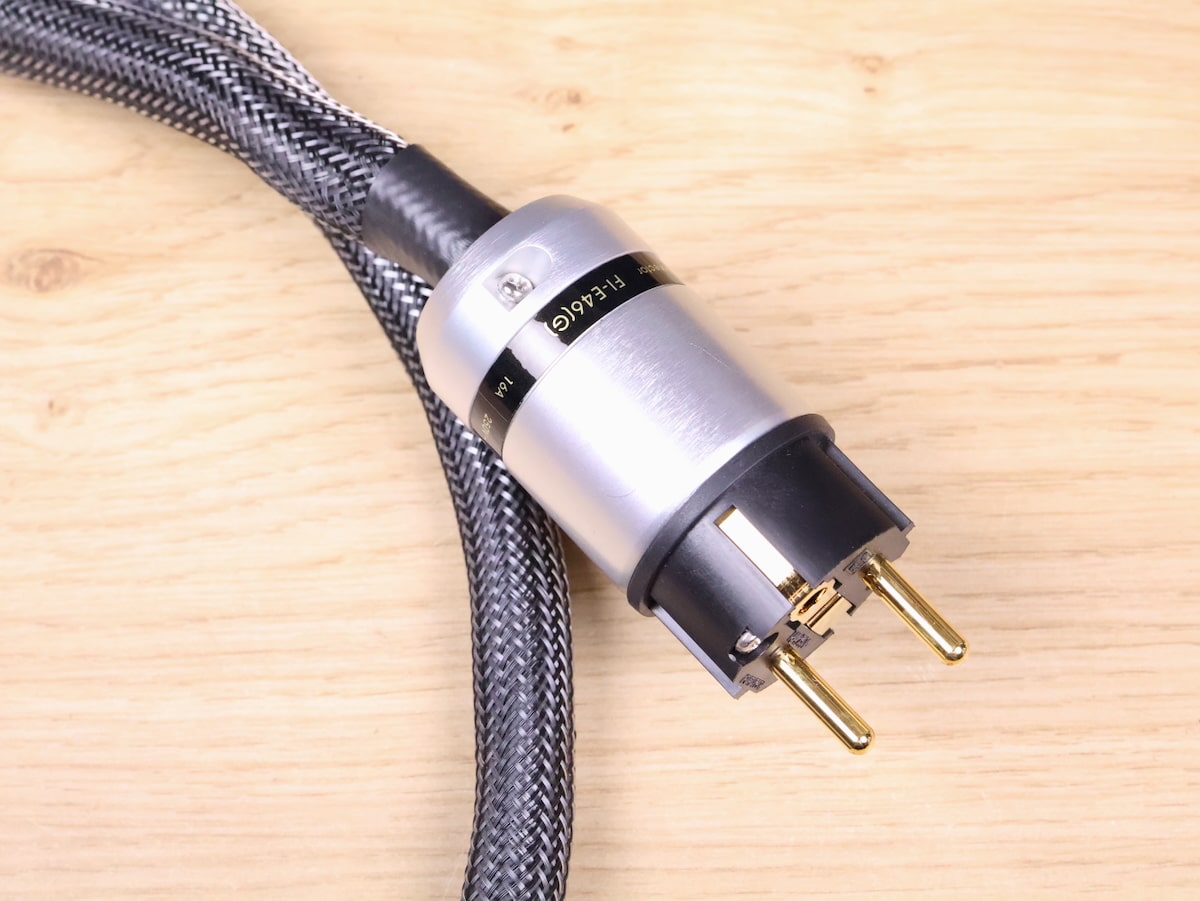 Dyrholm Draco highend audio power cable 1,8 metre 3