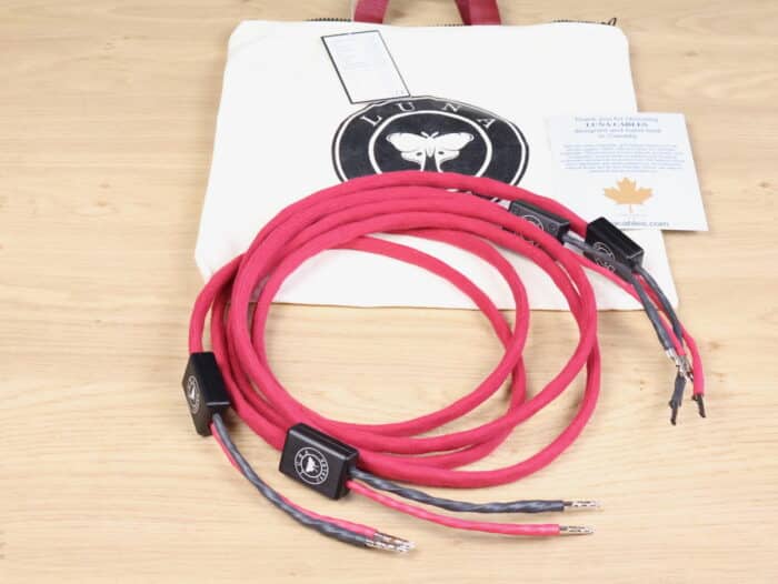 Luna Rouge highend audio speaker cables 2,0 metre 1