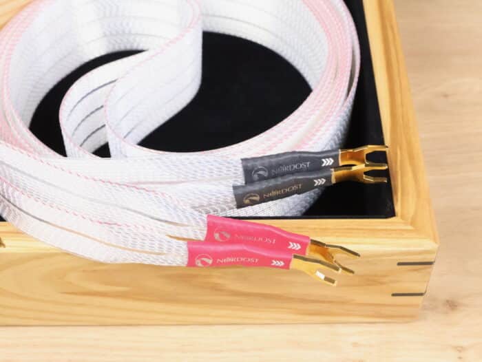 Nordost Valhalla 2 Reference highend audio speaker cables 3,0 metre 22