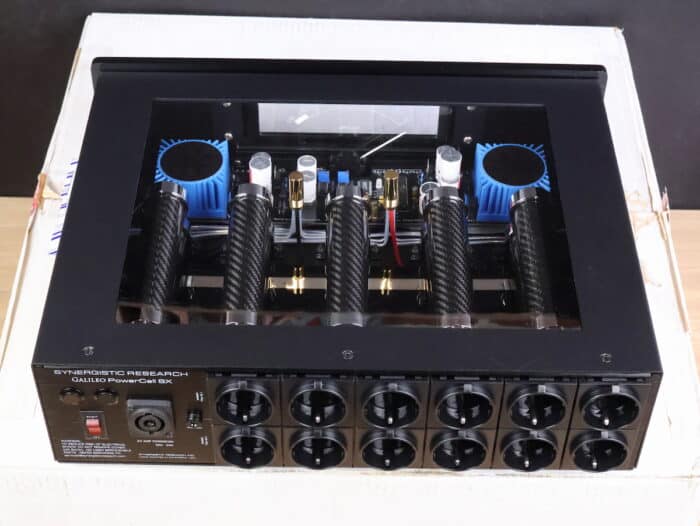 Synergistic Research Galileo PowerCell SX highend audio power conditioner with SRX cable 14