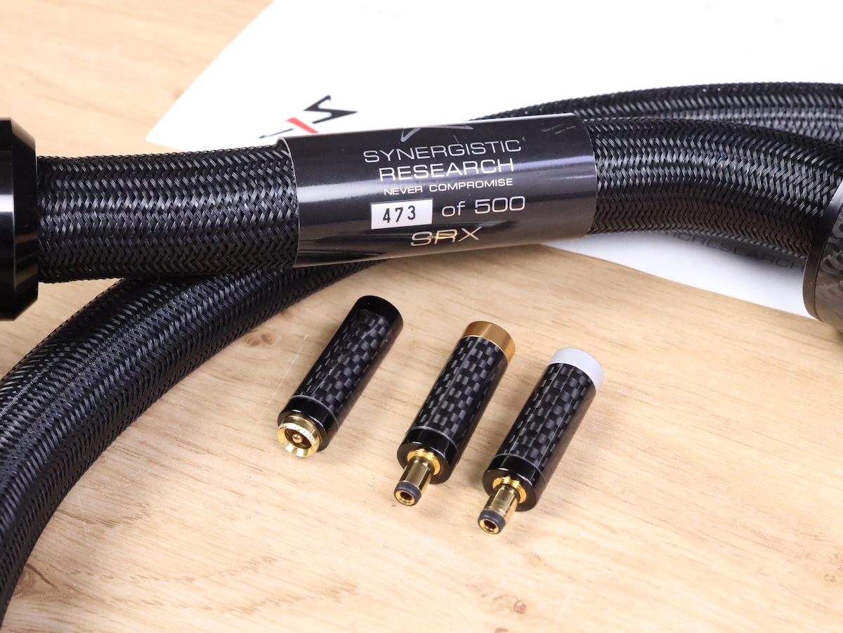 Synergistic Research Galileo PowerCell SX highend audio power conditioner with SRX cable 16