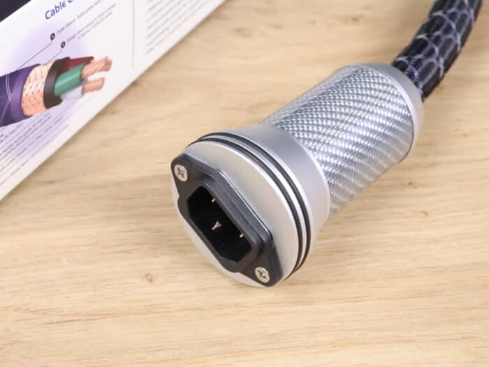 Furutech Flux-50 NCF highend audio Inline Power Filter 2