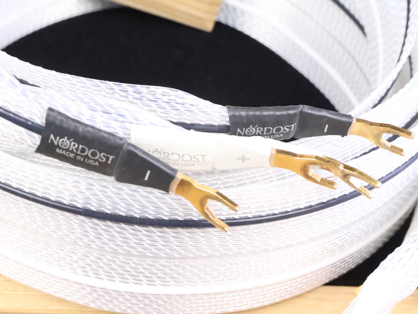 Nordost Odin 2 Supreme Reference high end audio speaker cables 4,0 metre 4