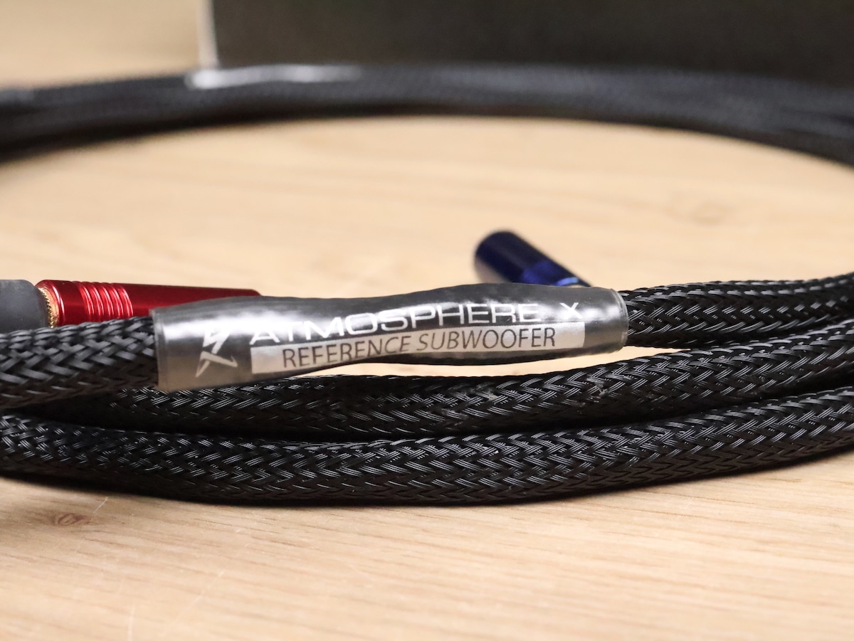 Synergistic Research Atmosphere X Reference high end audio subwoofer cable 3,0 metre 12
