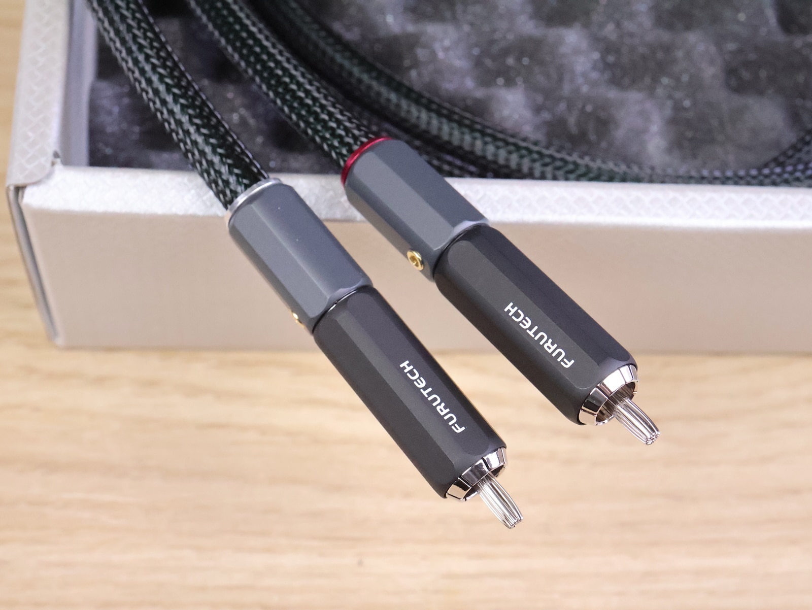 Furutech Audio Reference III audio interconnects RCA 1,2 metre NEW 2