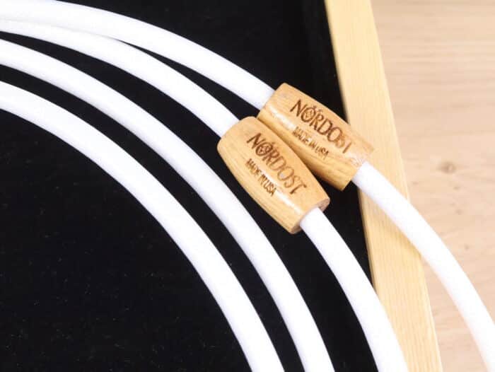 Nordost Valhalla 2 Reference high end audio interconnects RCA 1,5 metre 2