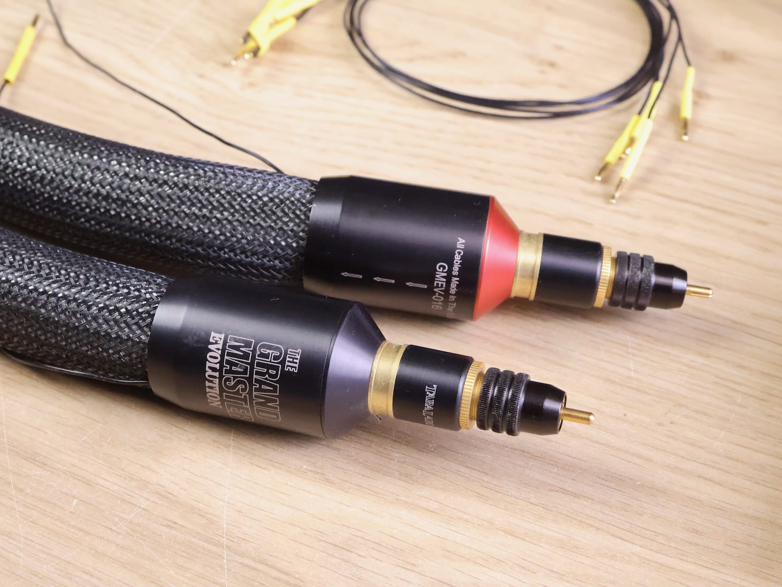Tara Labs The Grand Master Evolution high end audio interconnects RCA 1,5 metre 2
