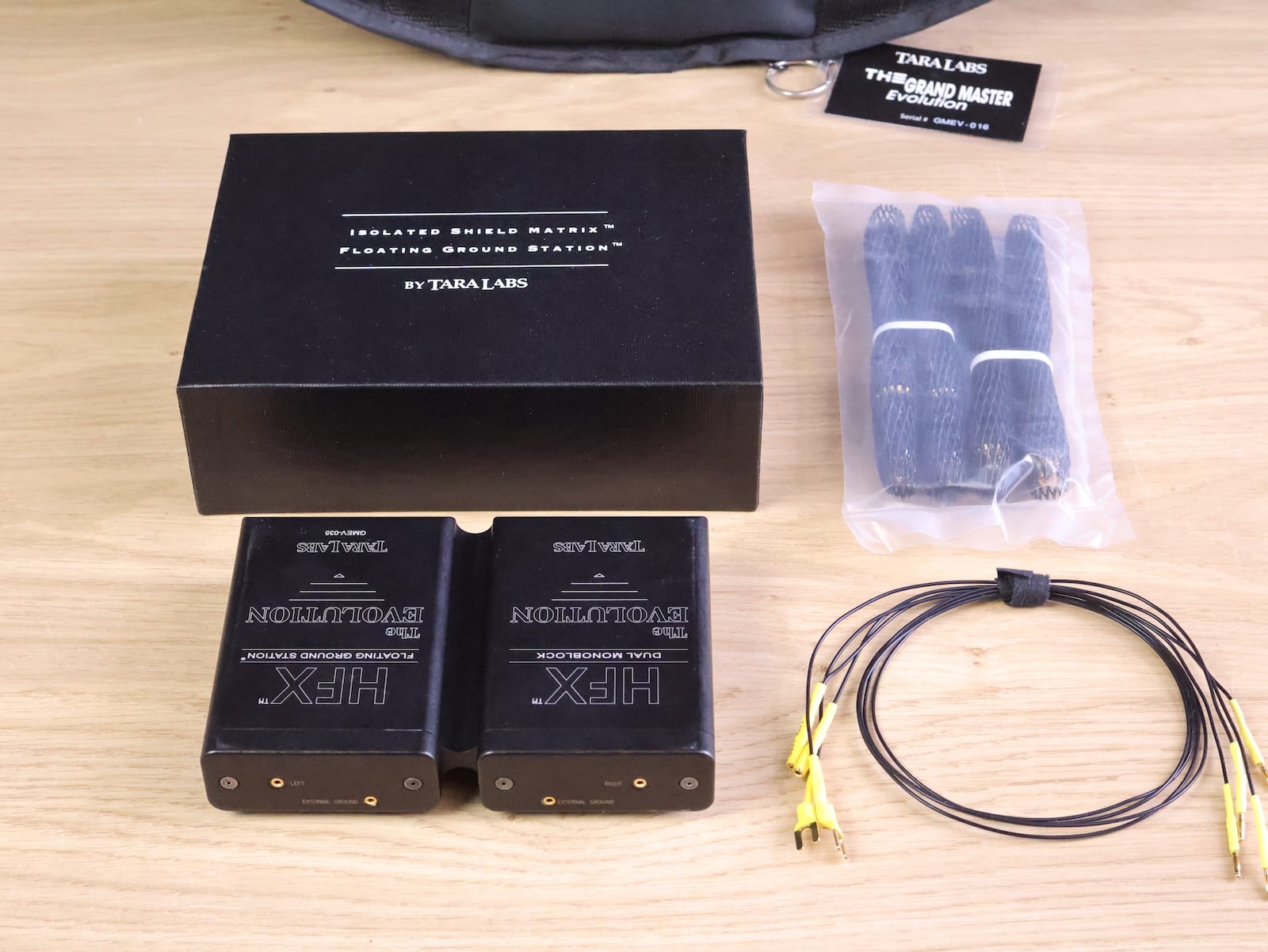 Tara Labs The Grand Master Evolution high end audio interconnects RCA 1,5 metre 3