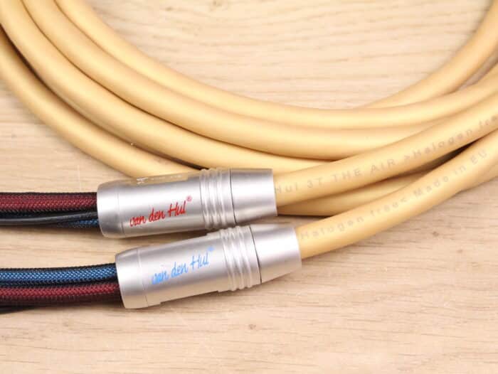 Van den Hul 3T The AIR audio speaker cables 3,0 metre 2