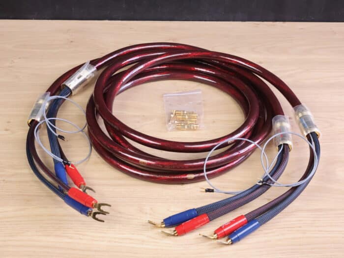 Van den Hul The NOVA high end audio speaker cables 3,0 metre 1