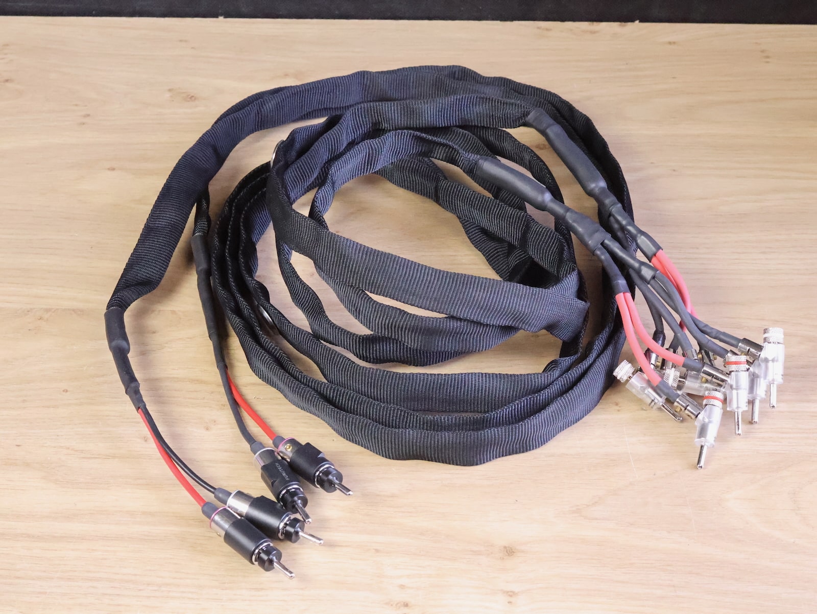 GamuT Reference Bi-Wire high end audio speaker cables 3,0 metre 1